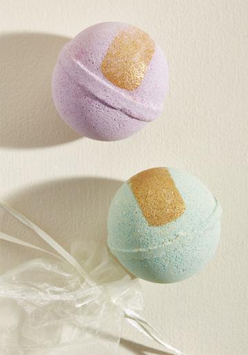 Modcloth Fresh And Relaxation Bath Bomb Set