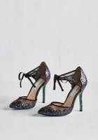 Betseyjohnsonfootwear Viva La Diva Heel In Midnight