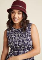 Modcloth Cloche-minded Hat In Maroon