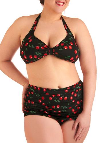 Estherwilliamsswimwear Fruity Suity Two-piece Swimsuit In Black - Plus Size