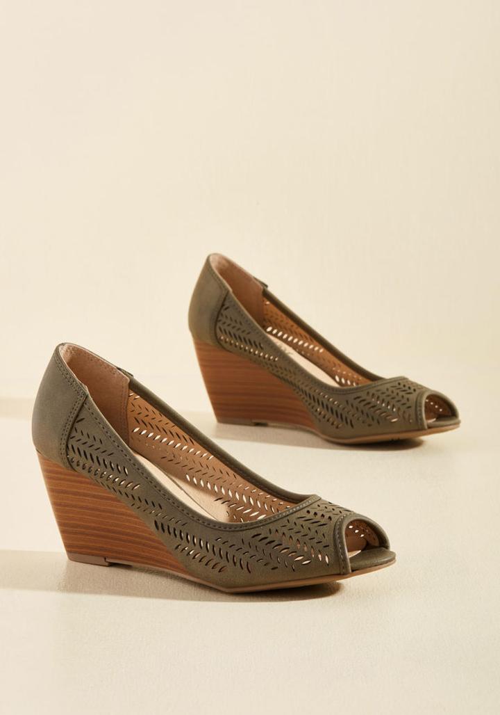  Come By It Comfortably Peep Toe Wedge In 11