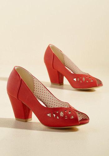  Remind And Rewind Block Heel In 8