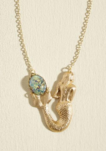  Fin-fin Situation Necklace