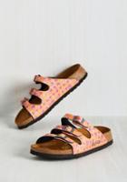  Strappy Feet Sandal In Orange - Narrow In 36
