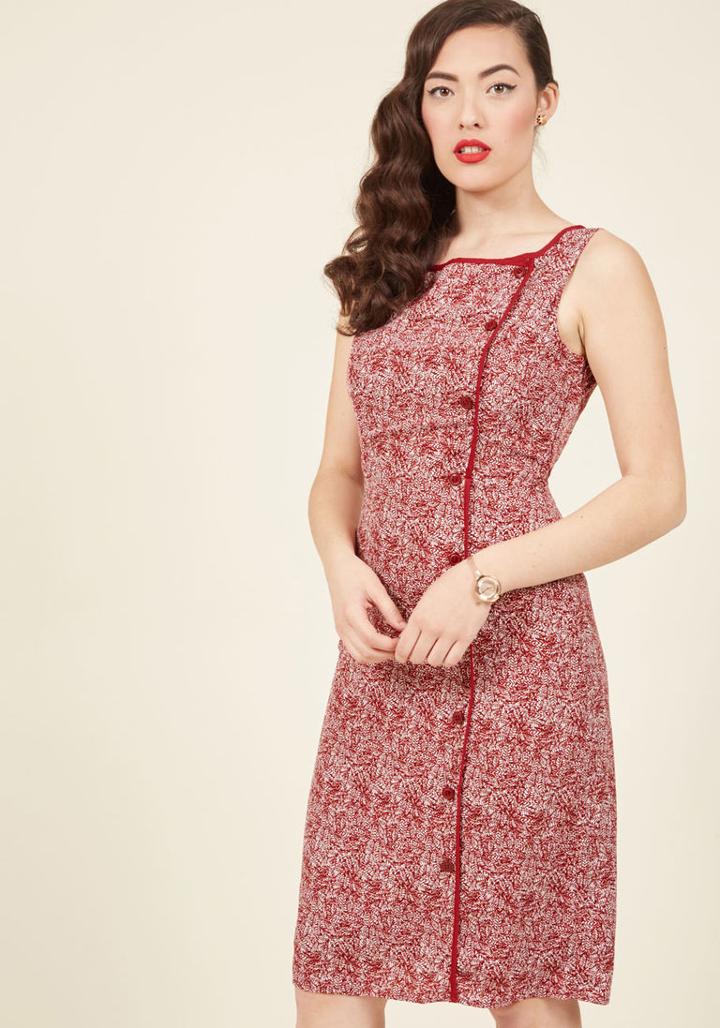 Modcloth Classified Chic Sheath Dress In Maroon