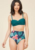  Mix And Match Moxie Reversible Swimsuit Bottom In Hibiscus In Xs