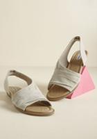 Modcloth Slingback Me Up Canvas Sandal In Sparkly Sand In 6.5