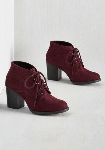 Fortunedynamic Take A Prance On Me Bootie In Burgundy