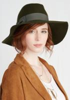 Somethingspecial Film Noir And Again Hat In Moss