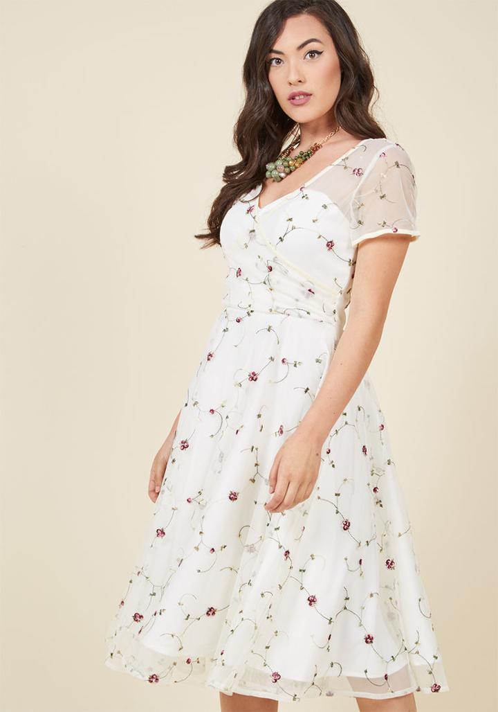 Modcloth Collectif Signature Swing Floral Midi Dress In L