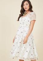 Modcloth Collectif Signature Swing Floral Midi Dress In L