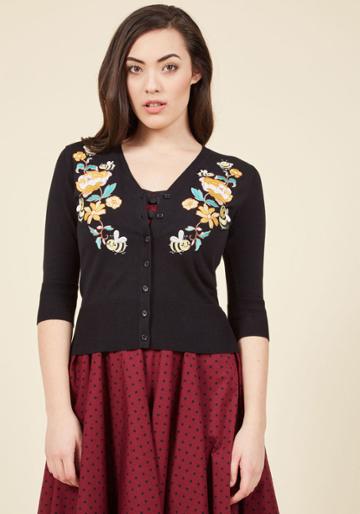  Beauty And The Bees Cardigan In Xl