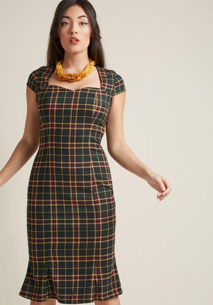 Banned Banned The Era Of Your Ways Sheath Dress In Emerald In M
