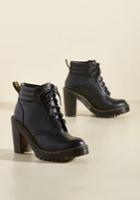  Avant-garde Announcement Leather Bootie In 6