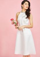  Cinematic Classic Fit And Flare Dress In Ivory In 0