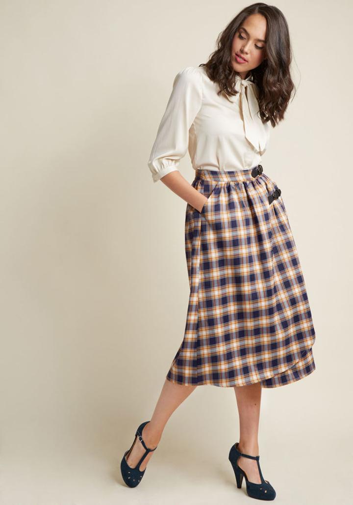 Modcloth Vanilla Milk Button-up Top In Ivory In 4x