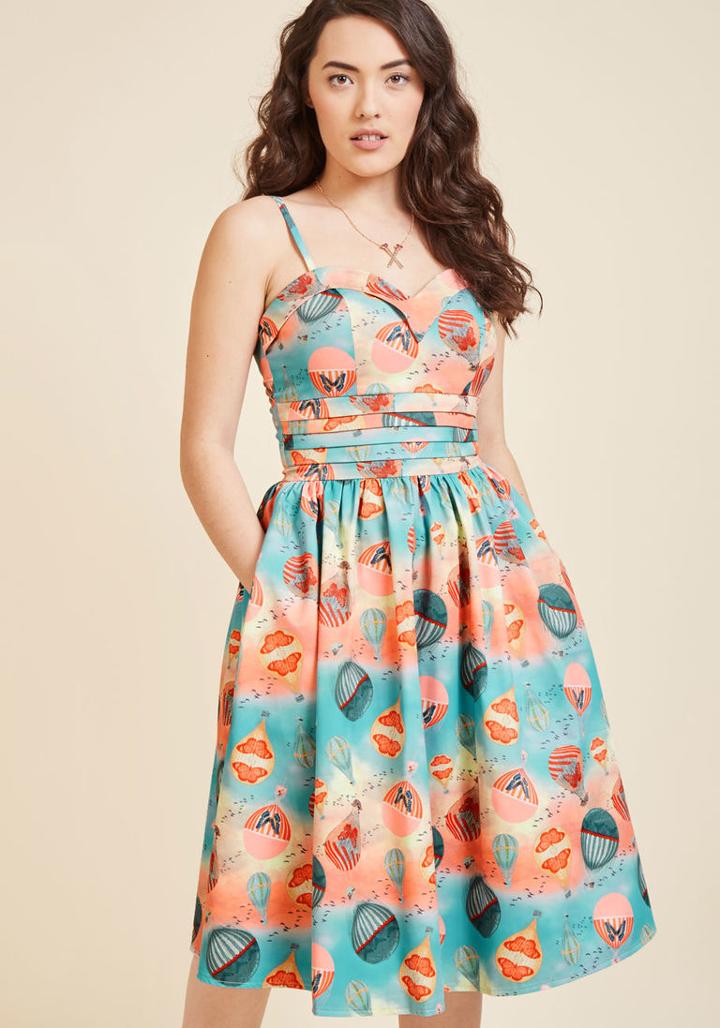  Get A Float Of This Midi Dress In M