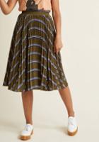 Modcloth Pleat Your Heart Out A-line Midi Skirt In S