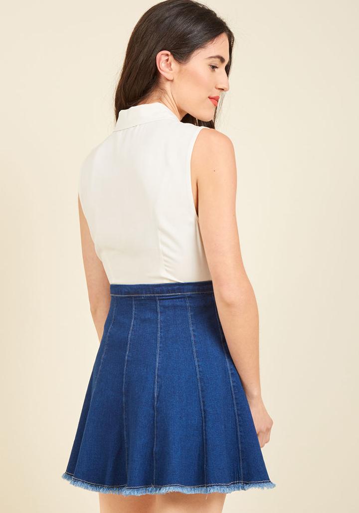 Modcloth Winsome In The Willows Sleeveless Top In Ivory