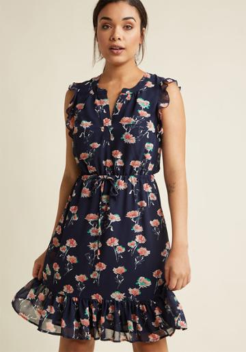 Modcloth Sleeveless Chiffon Ruffle Dress In Navy Blossom