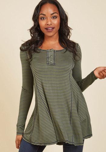  At It Again Tunic In Pine In Xs