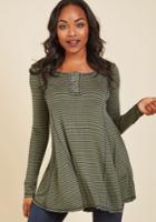  At It Again Tunic In Pine In Xs