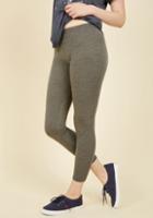 Modcloth Laid-back Lounging Leggings In Grey