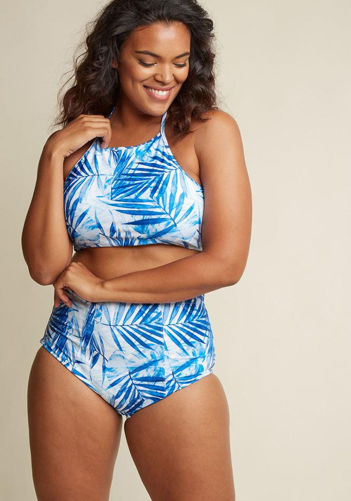 Modcloth Hurry Up And Wade Swimsuit Top In Halter In 3x
