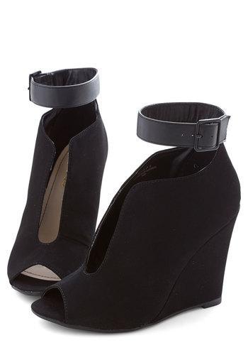 J.p. Original Corp. Over And Oval Heel