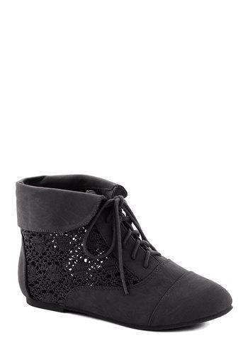 Modcloth Seasons Of Lovely Bootie In Black