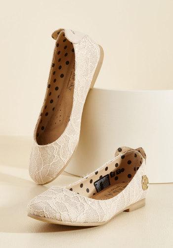 Lolyinthesky Mix And Matrimony Flat
