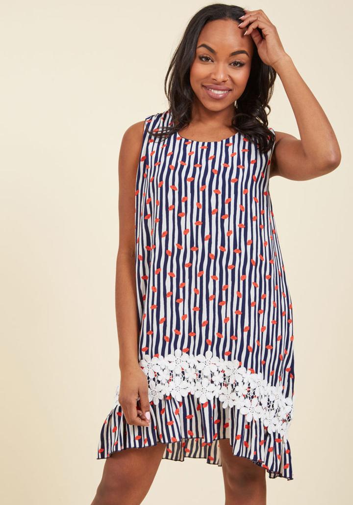  New Kiss On The Block Shift Dress In S/m