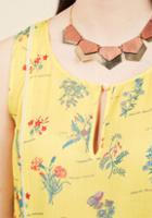 Modcloth Brunch's Best Sleeveless Top In Floral In S