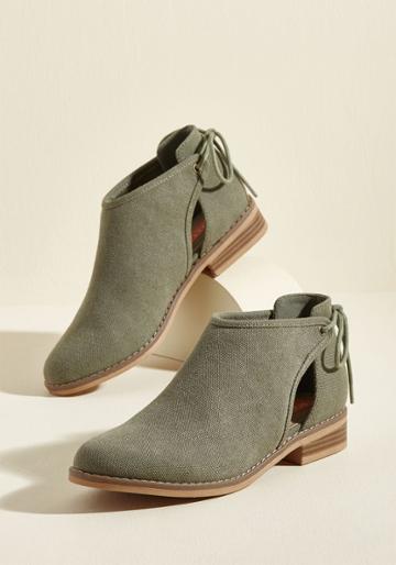Rocketdog Canvas On Campus Ankle Bootie In 6.5