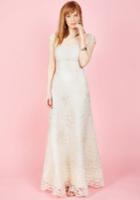  Eye For The Divine Maxi Dress In Ivory In M