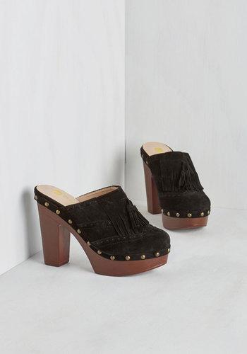 Intouchfootwear Exultant Ensemble Heel