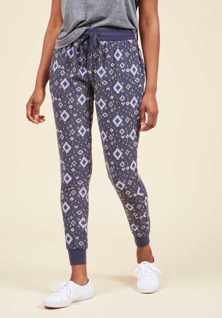 Modcloth The Cozy Game Joggers In Southwestern