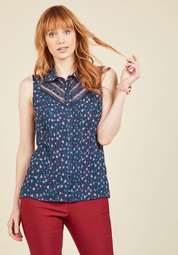  Winsome In The Willows Sleeveless Top In Blooms In M