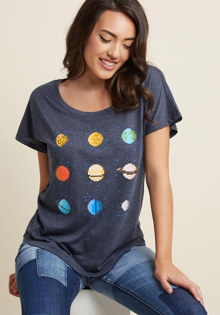 Modcloth Astronomical Score Graphic T-shirt In L