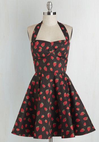 Ixia Traveling Cupcake Truck Dress In Strawberries