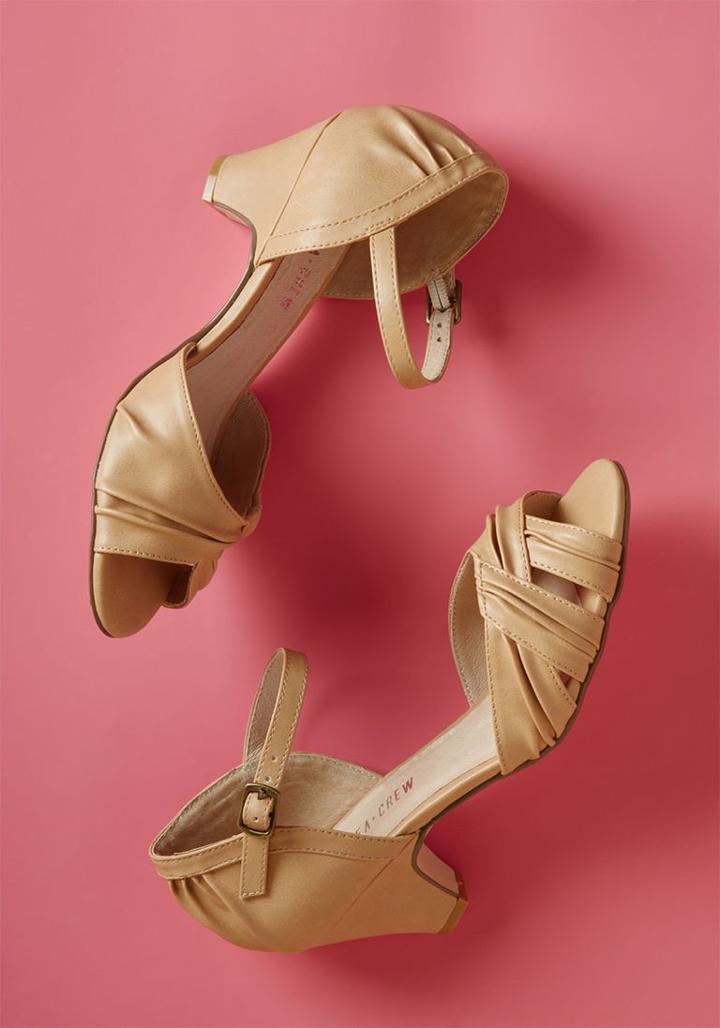 Chelseacrew Chelsea Crew Makin' Moves Mid-height Heel In Beige In 40