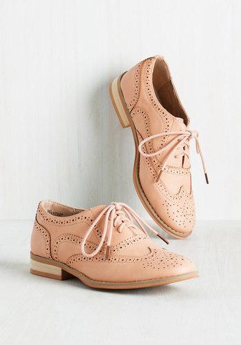  Talking Picture Flat In Blush In 5.5