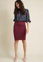 Modcloth Solid Stretch Knit Pencil Skirt In Maroon In 4x