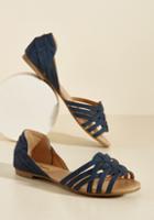  Temple Of The Swoon Flat In Navy In 6.5