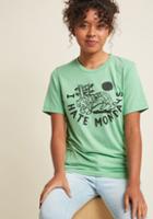 Kinship Weekends Welcome Graphic T-shirt In L