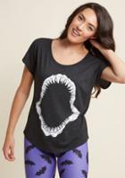 Modcloth Rule Of Jaw Graphic T-shirt In M
