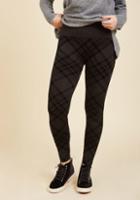 Modcloth Heed Your Warming Fleece-lined Leggings In Black Plaid