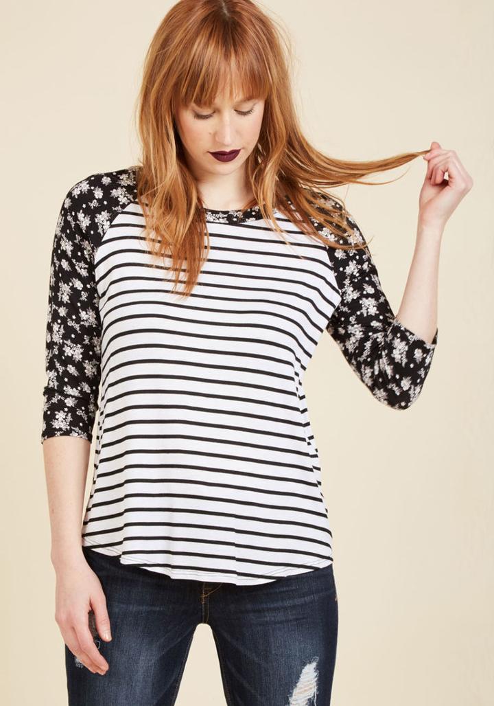 Modcloth Swing, Pattern, Pattern Top In Black Blooms In L