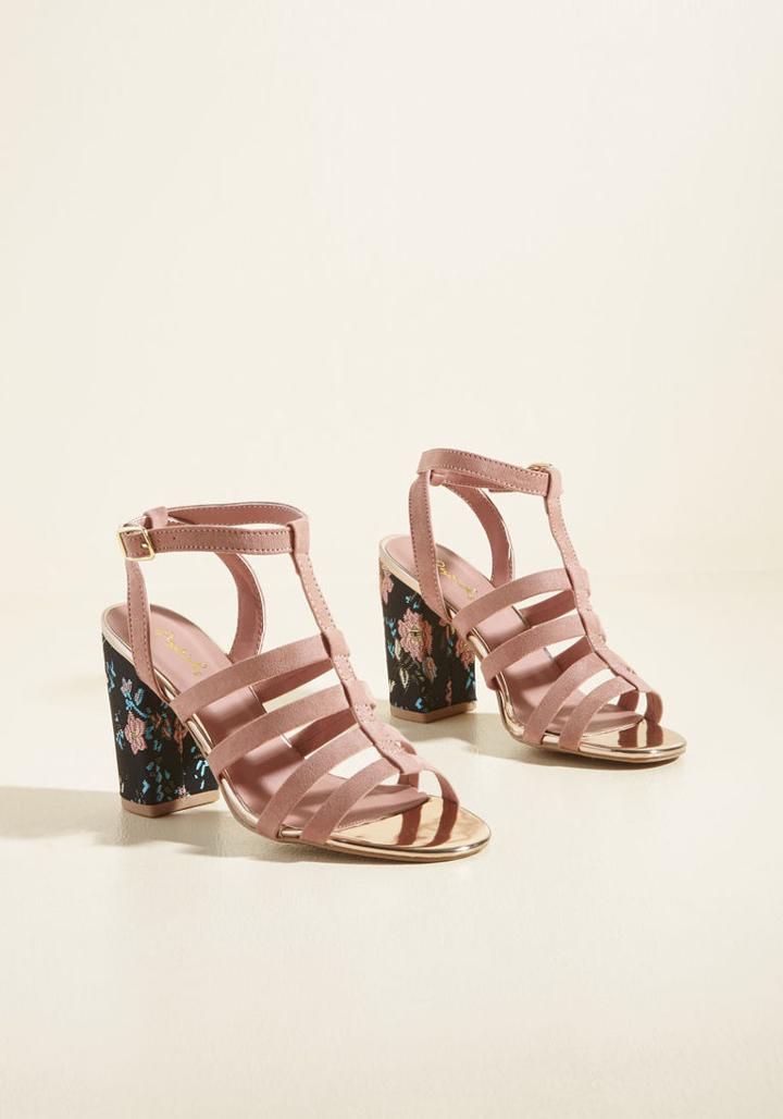 Modcloth Keeping It Chic Block Heel In 9