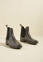 Modcloth Glitz Raining, Glitz Pouring Rain Boot In Glitter In 10